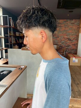 ウェイズ(WAYS) メンズ/フェード/マッシュ/ピンパーマ