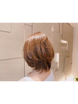 エル シェアート(el sheart) フェミニンなソフトウルフ