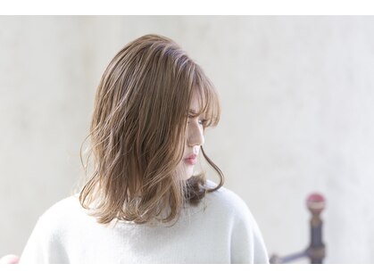 リラ(LILAC)の写真