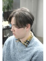 マーズ(MARS)&nbsp;刈り上げセンターパート×グレージュカラー/ダブルカラー