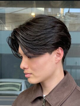 トゥイン 八王子(TWIN) メンズリバースセンターパートニュアンスパーマブルーブラック