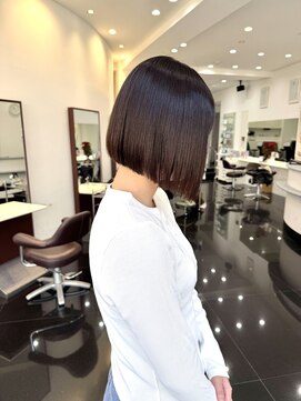 テテ(TETE) ボブ/切りっぱなしボブ/縮毛矯正