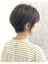 ペグ(Peg)&nbsp;大人女子に人気！襟足すっきり小顔見せ美シルエット