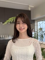 アンベリールフルー(EMBELLIR fleur)&nbsp;爽やか♪顔周りレイヤー大人上品スタイル|30代|40代