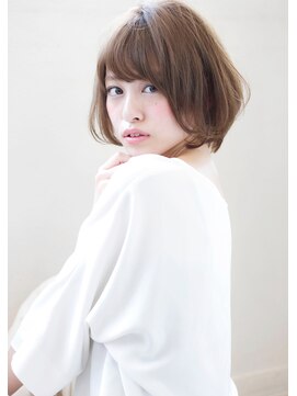 マリアバイアフロート(Maria by AFLOAT) 厚めバング小顔ひし形ショートボブマーメイドアッシュハニーヘア