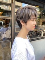 イスタ(isuta)&nbsp;【三鷹】こなれショートヘア◎ハイライト/アッシュグレー