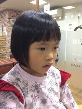 カットサロン HnT ショートスタイル