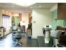 シシムーアフレームプラント sisimuoa×FRAMEPLANTの雰囲気（2階はレディースの方がゆっくりしていただける美容室。※貸切可）