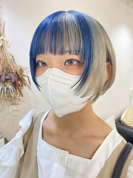 イリ 梅田(ili) ホワイト×ブルー　推しカラー