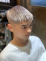 エイトメン 上野店(EIGHT MEN)&nbsp;スキンフェード×ホワイトカラー