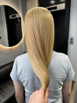 ジゼル(GiseL) 外国人風ブロンドヘア