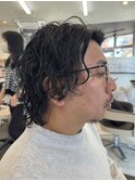 栃木メンズゆるめ波巻きパーマシャドウパーマセンターパートヘア