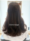 オリーブベージュ×レイヤー