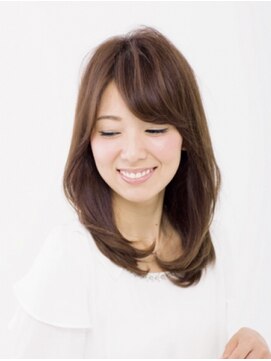 ヘア ルミナス バイ フォルテ(HAIR LUMINAS by FORTE) 大人セミロングレイヤー