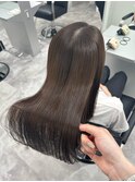 オリーブグレージュ