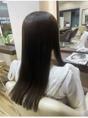 オリーブベージュ