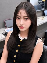 エミュ(Aimu.) おろしててもおしゃれなミディアムレイヤー