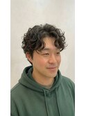 大人カッコいいふんわりパートパーマ刈り上げツーブロック