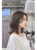 ユニオン(Union)&nbsp;小顔見せくびれレイヤーミディ×アッシュブラウン