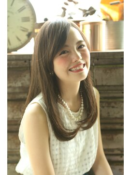 ホフ 大阪心斎橋店(F.O.F) シンプ　セミロ【ホフ/大阪/心斎橋/難波】