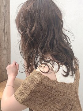 キラ 渋谷(KILLA) ココアベージュ