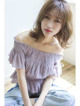 アコロン(acoron) 小顔_デザインカラー_厚めバング_ローライト_スリークボブ