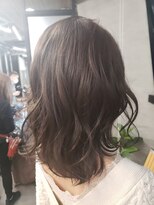 ラフランクリー(la frankly)&nbsp;20代30代/大人かわいい/外ハネボブ/髪質改善/サンドベージュ