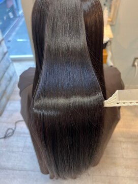 ジーナ 北千住(Zina) 髪質改善*似合わせカット*天使の輪艶ロング【Zina北千住】