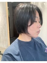 ライズ バイ レボ(RISE by REVO)&nbsp;ペールベージュセクションカラーグラデーションカラー外ハネボブ