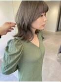 オリーブ感が可愛いミルクティーグレージュ