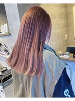 ガーデンヨコハマ(GARDEN YOKOHAMA)&nbsp;ハイトーンピンク切りっぱなしロングイメチェンルーツカラー暖色