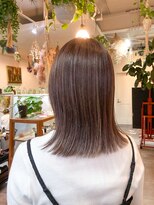 タオ(tao)&nbsp;切りっぱなしハイライトミディ