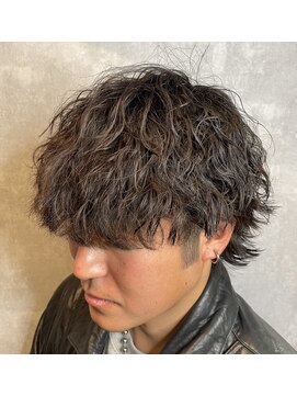 フリー(FREE) ツイストスパイラルパーマ　メンズパーマメンズカットメンズ