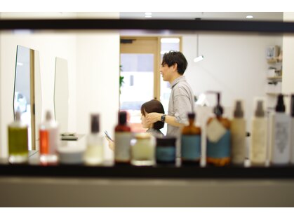 ドットサイン(.CYEN)の写真