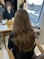 ハピネス 梅田茶屋町店(HAPPINESS) 韓国くびれレイヤーロング ブリーチなしカラー オリーブベージュ