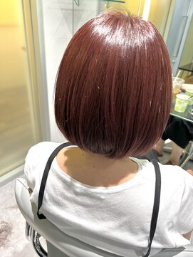 ユニック ウメダ(unique UMEDA) タンバルモリ×赤髪×韓国ボブ×30代ボブ×中崎町ボブ