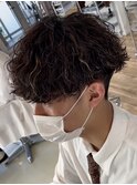 波巻きスパイラルパーマツイストスパイラルパーマ緩めマッシュ