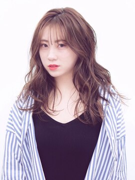 エイトヘアー(8 HAIR) シースルーバングロングウェーブ 透明感