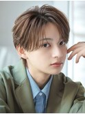 ハイトーンカラーフェザーパーマニュアンスパーマセンターパート