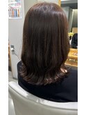 ミントベージュ