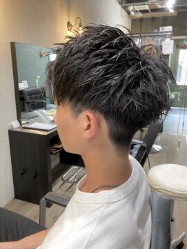 アップバングショート/メンズカット/ツーブロック