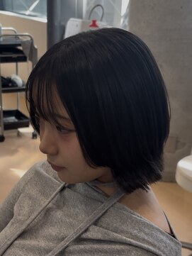 レイヤーボブ/おしゃれ女子ウルフヘア／顔周りレイヤー/ブリーチ