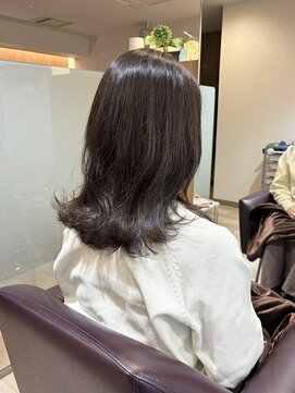 エル バイ ファースト(L by first) 【L by first】切りっぱなしくびれロング