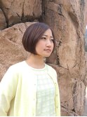 シャープなラインのボブ