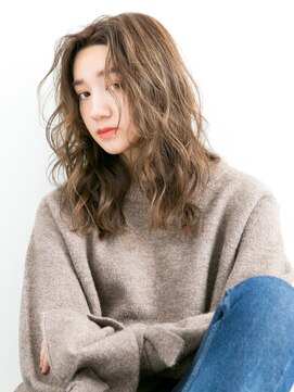 ラパンセヴェール(LA PENSEE VERT) 【LA PENSEE】ハニーヘア×ルーズウェーブ