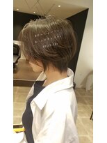 ジリッタ(JILI.TA)&nbsp;【JILI.TA京都】大人可愛い♪ひし形小顔ふんわりショートボブ