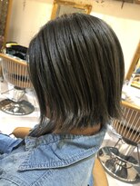 ロンドアベニール 北千住(Lond avenir)&nbsp;namie  グレーアッシュ切りっぱなしボブ