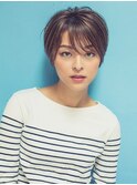 スッキリしている大人ショートスタイル