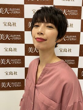 アクアオモテサンドウ(ACQUA omotesando) 大人かわいいマッシュショートのオリーブアッシュ「熊谷安史」