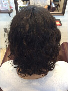 スリービープラス(3beplus) メンズパーマスタイル